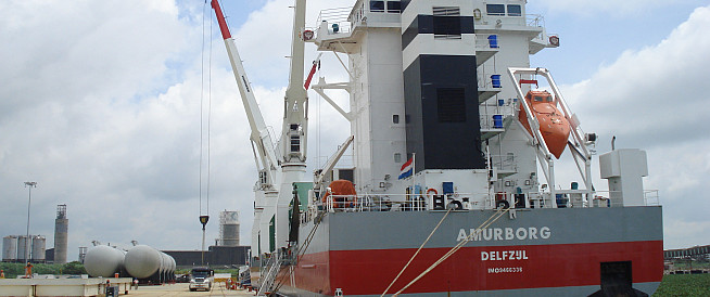 Continua llegando al puerto de Coatzacoalcos equipo para el proyecto Etileno XXI