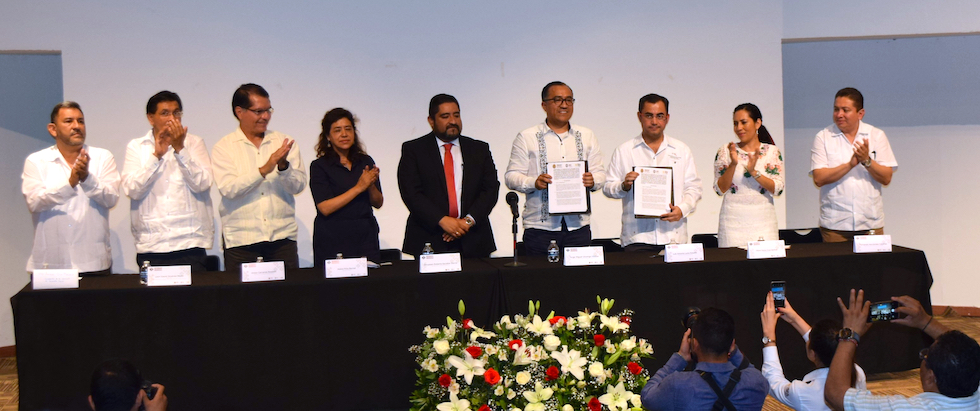 Secretaria de Educación de Veracruz y Puerto Coatzacoalcos firmaron convenio de colaboración