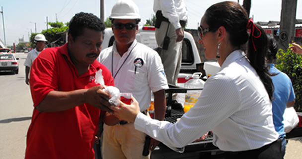 El Puerto de Coatzacoalcos apoya a migrantes centroamericanos