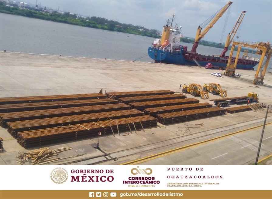 Coatzacoalcos receives supplies for the modernization of the Isthmus Railway