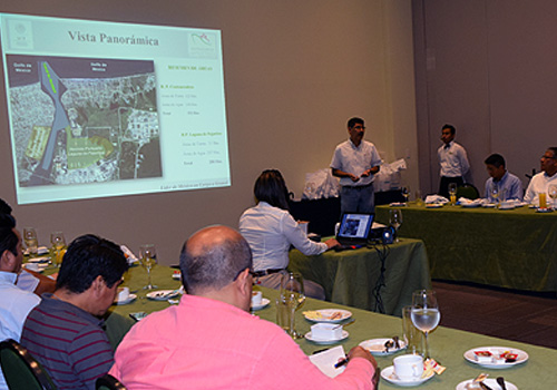 Puerto de Coatzacoalcos, realiza presentación comercial de Laguna de Pajaritos