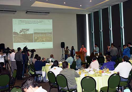 Puerto Coatzacoalcos supera meta de 30 millones de toneladas