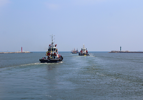 Puerto Coatzacoalcos festeja a las mamás en su día